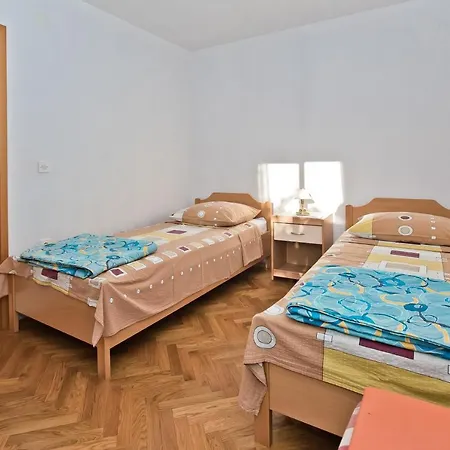 Lucija Apartment