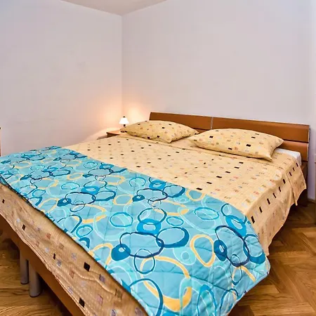 Daire Lucija Hvar Town