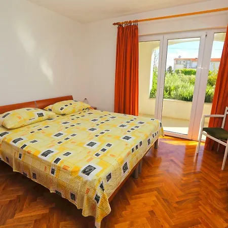 Apartmán Lucija *