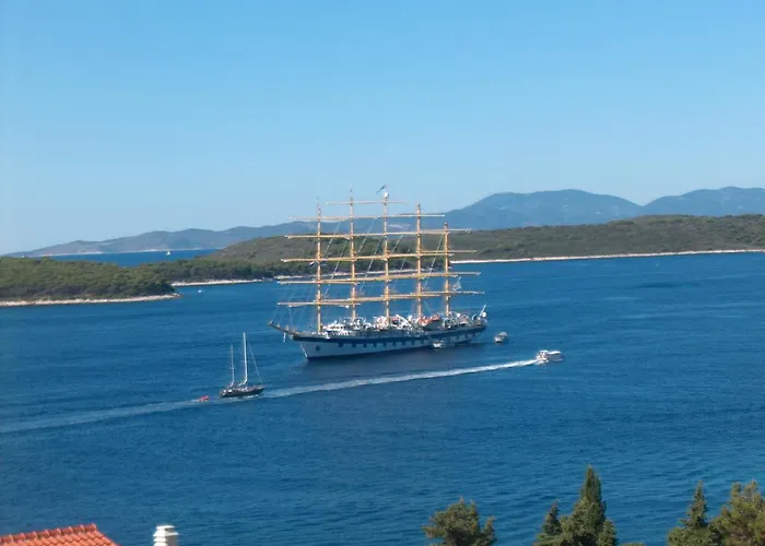 Διαμέρισμα Lucija *